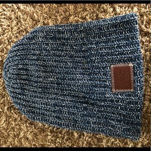 Love your melon beanie never worna